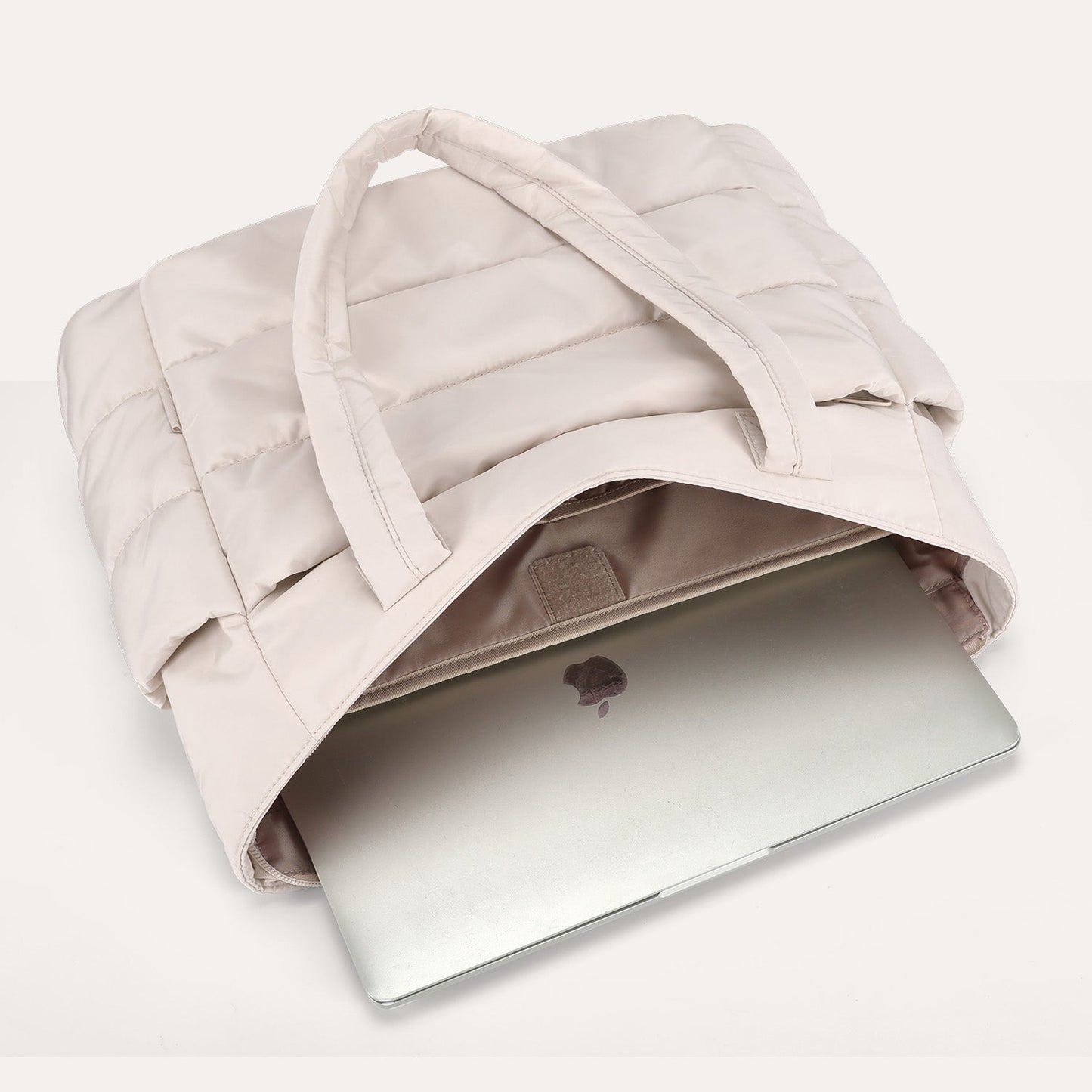 20L Puffy Tote Bag med 15,6" laptoprom