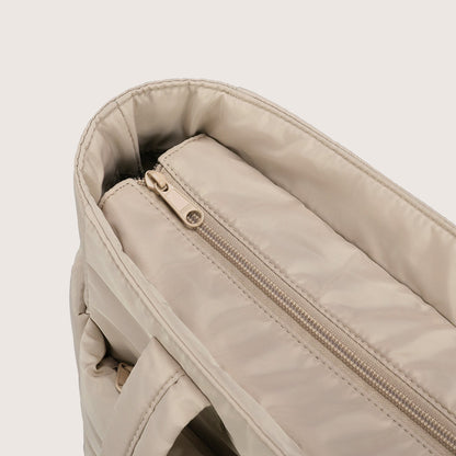 20L Puffy Tote Bag med 15,6" laptoprom